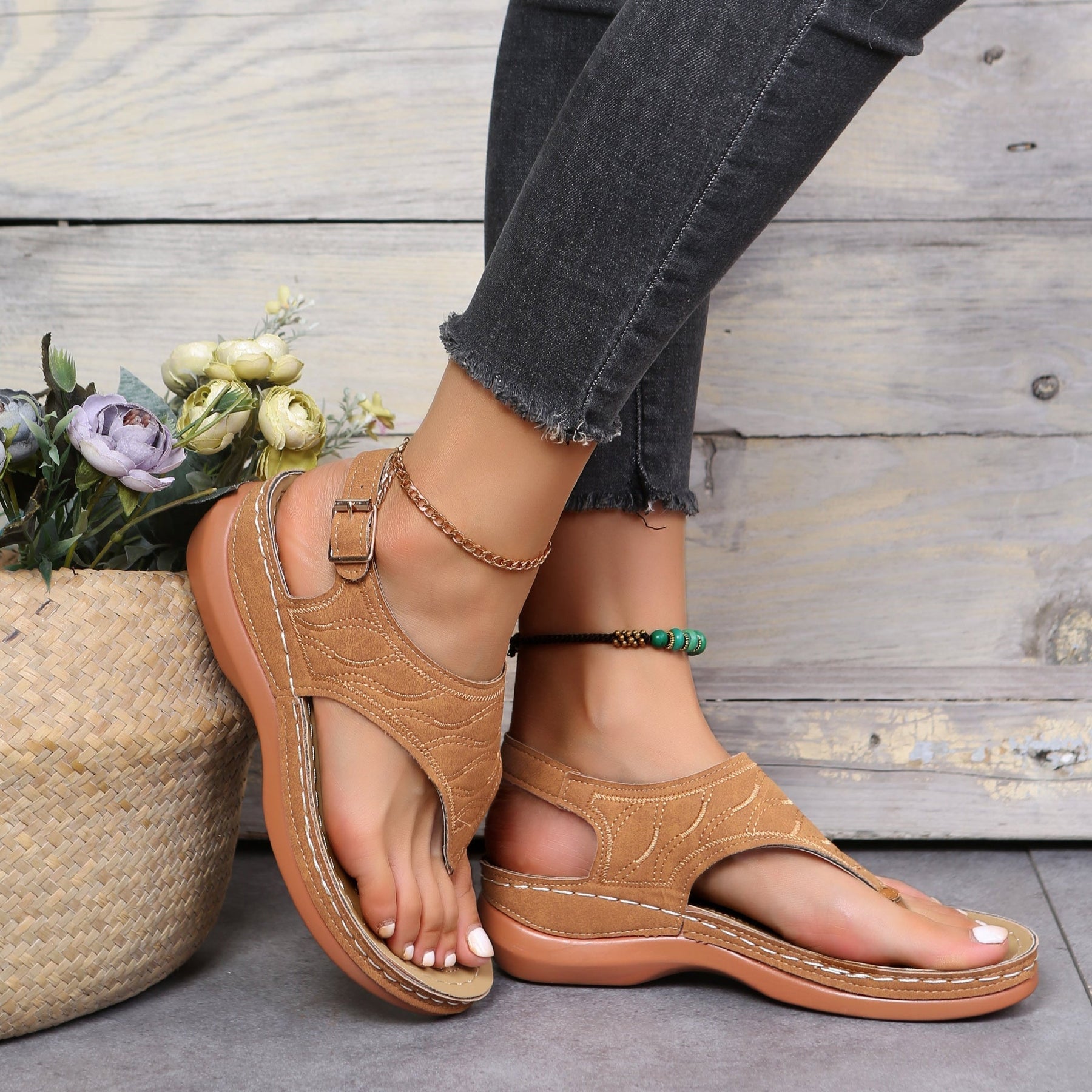 Nira Lightweight Comfortable Sandals