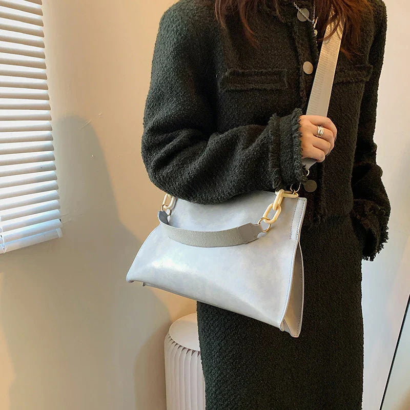 Chic Soft Leather Shoulder Bag - Spacious Fashion Handbag