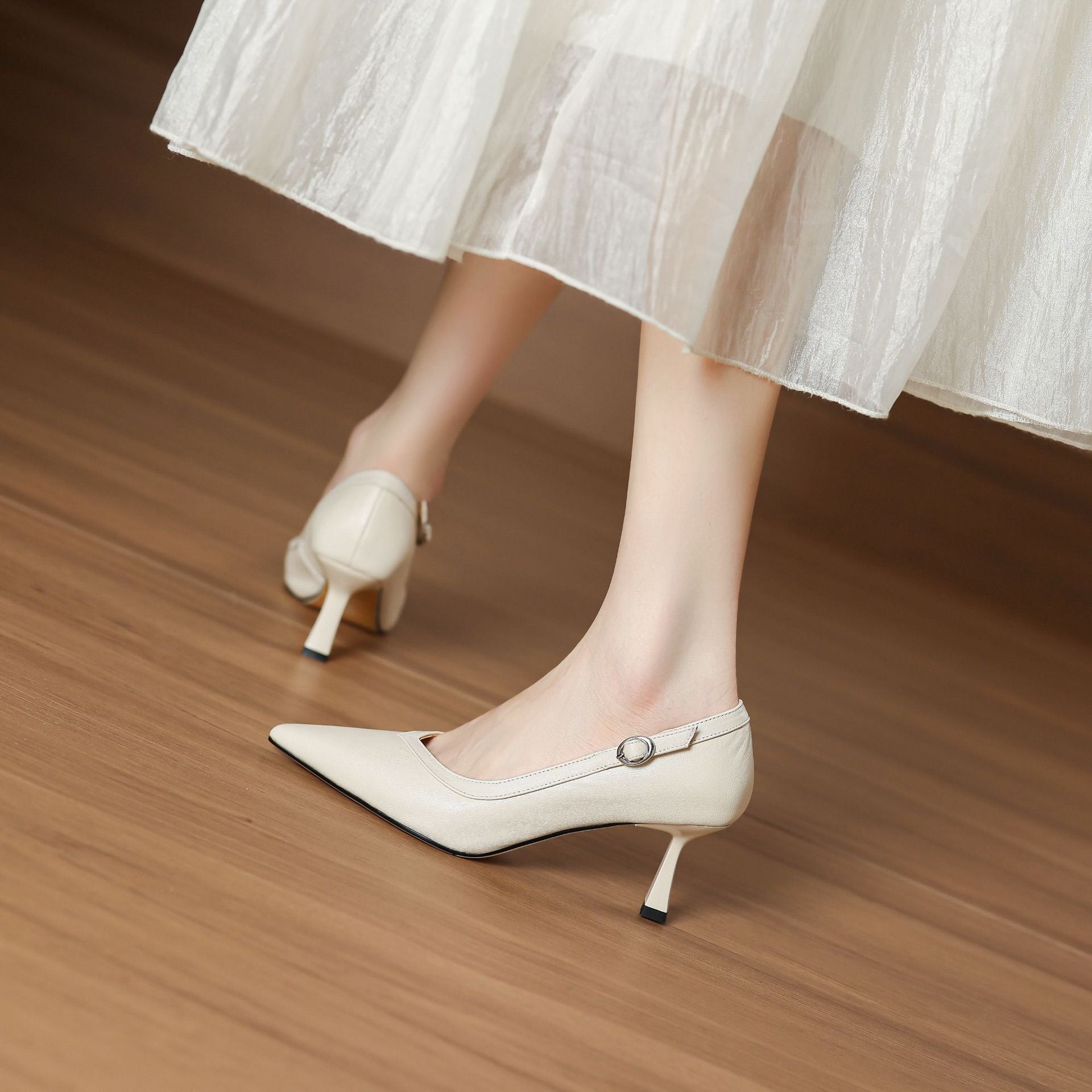 Moda Genuine Leather Heels