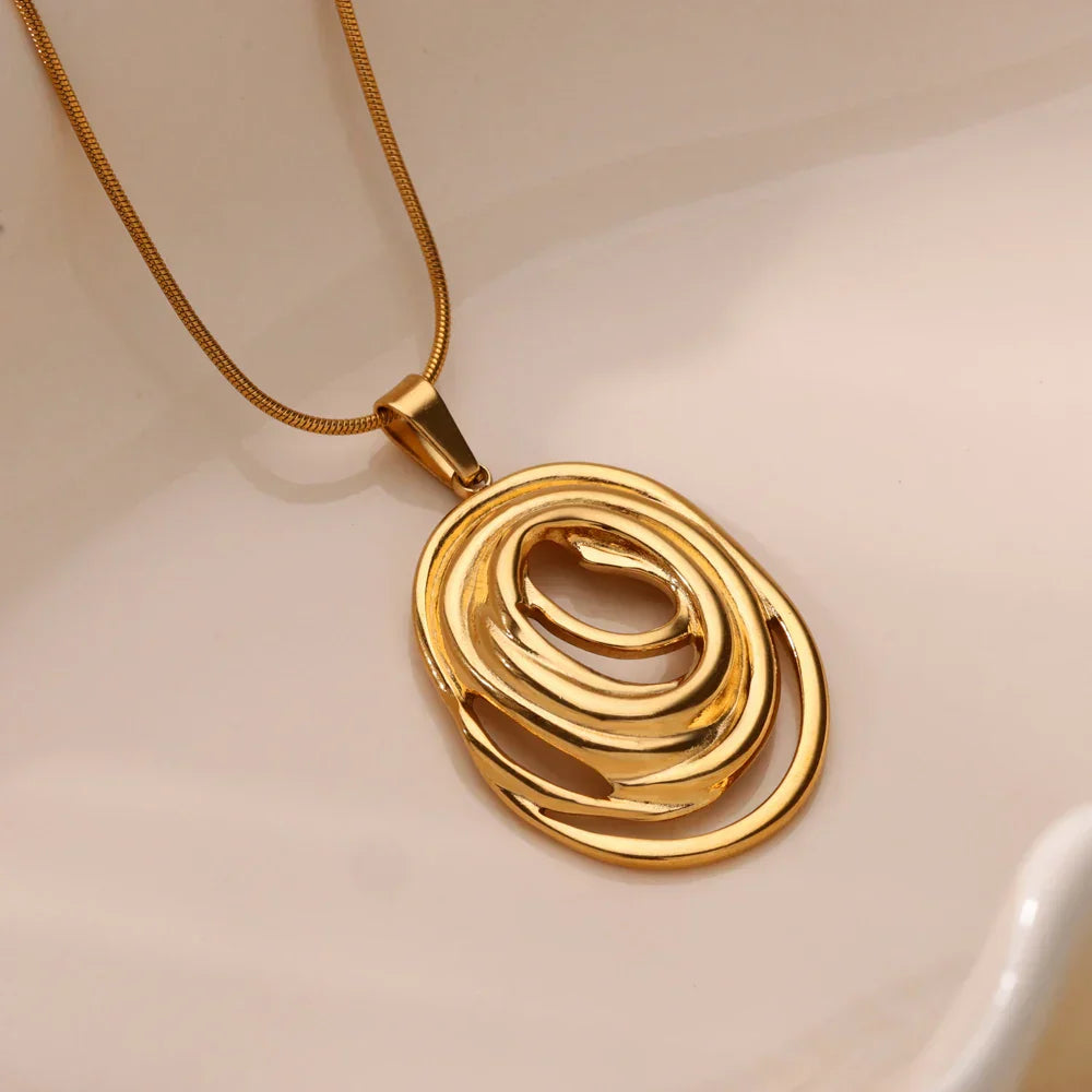 Oval Pendant Necklace